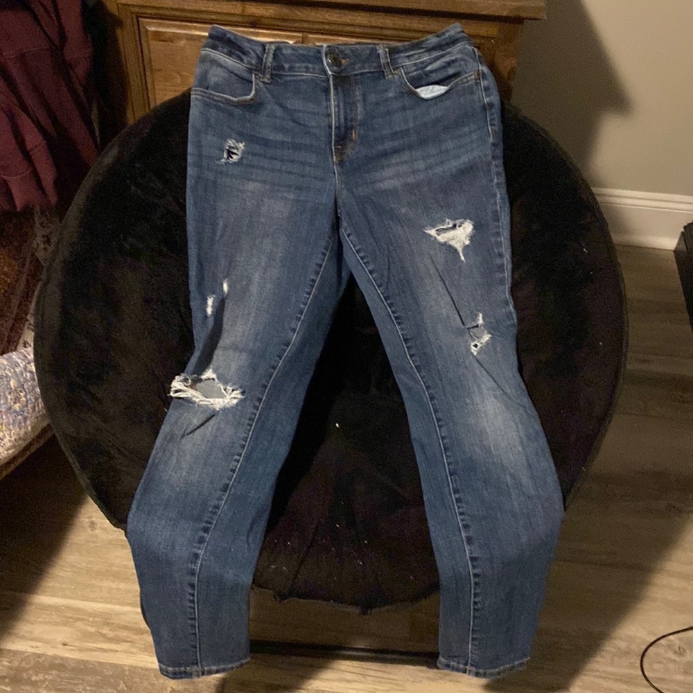 Maurice’s mid rise medium regular skinny Jean